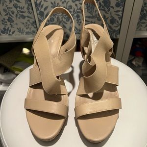 Charles David Size 8.5/9 tan wedge heels